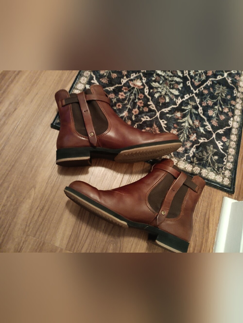 Ecco Brown Leather Chukka Boots